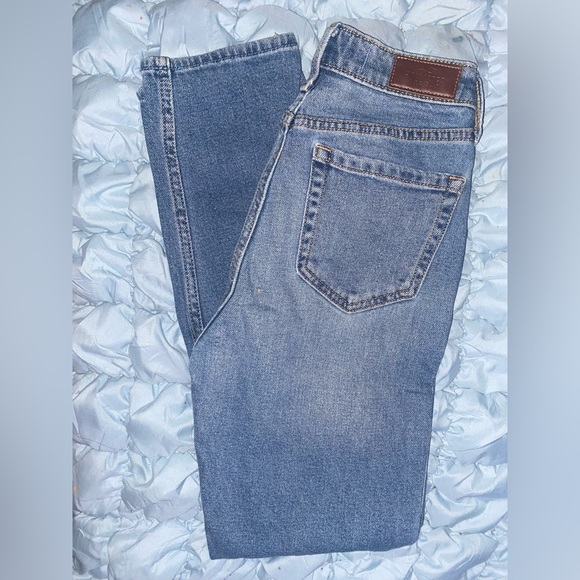 Hollister Denim - HOLLISTER Ultra Highest Mom Jeans